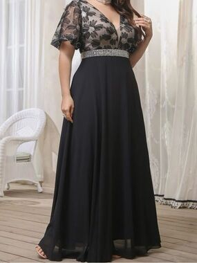 Black And Gold Plus Size Prom Dresses for Sale up to 90% Off: Poshmark